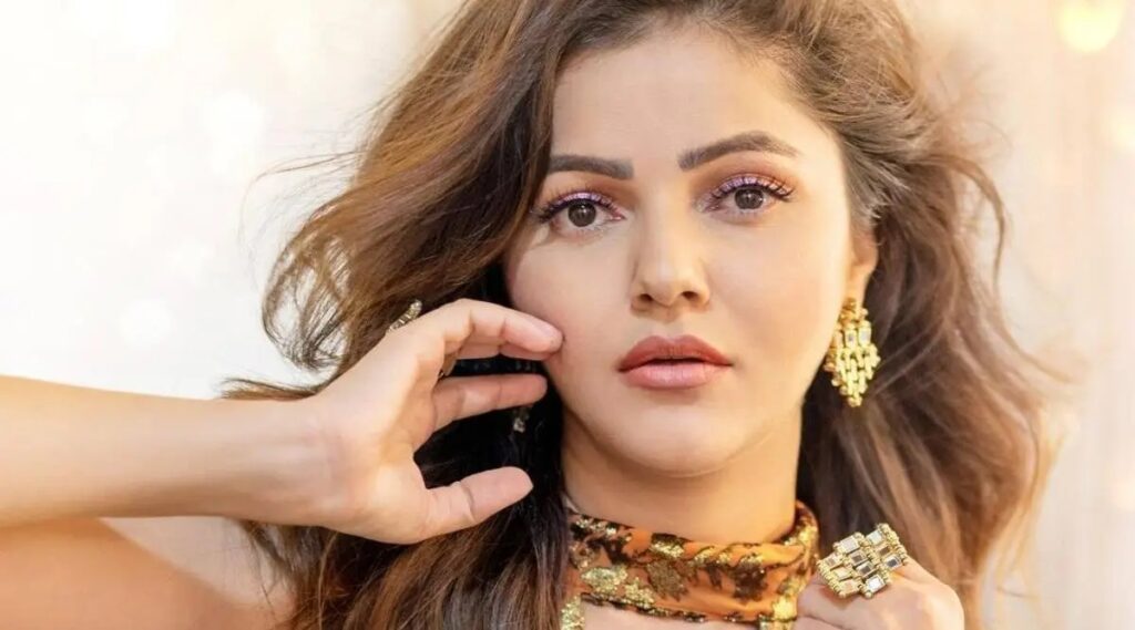 rubina dilaik height in feet