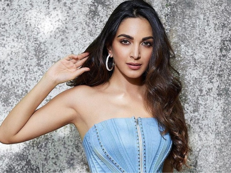 height of kiara advani