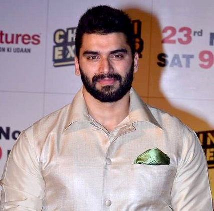 nikitin dheer height