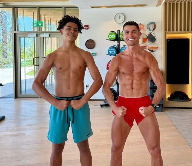 cristiano ronaldo jr height