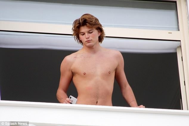 jordan barrett height in feet
