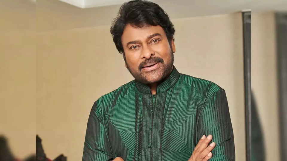 pawan kalyan height in feet