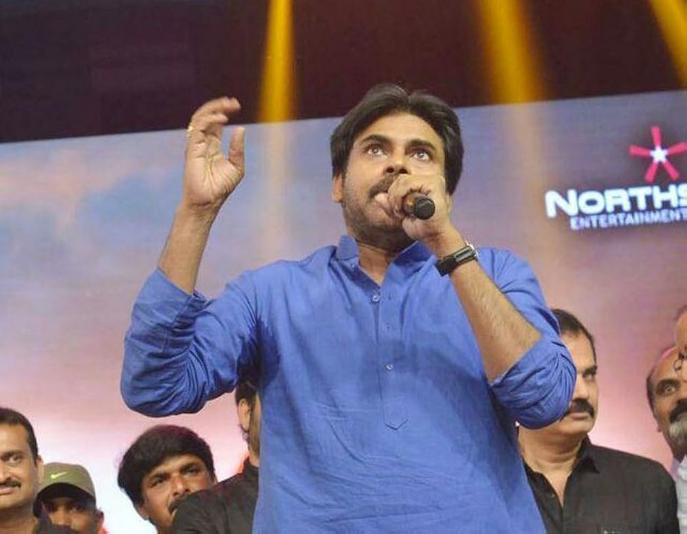 pawan kalyan height in feet