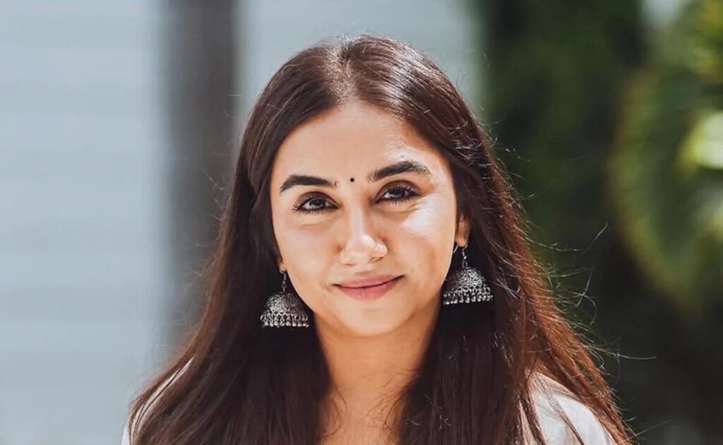 prajakta koli height