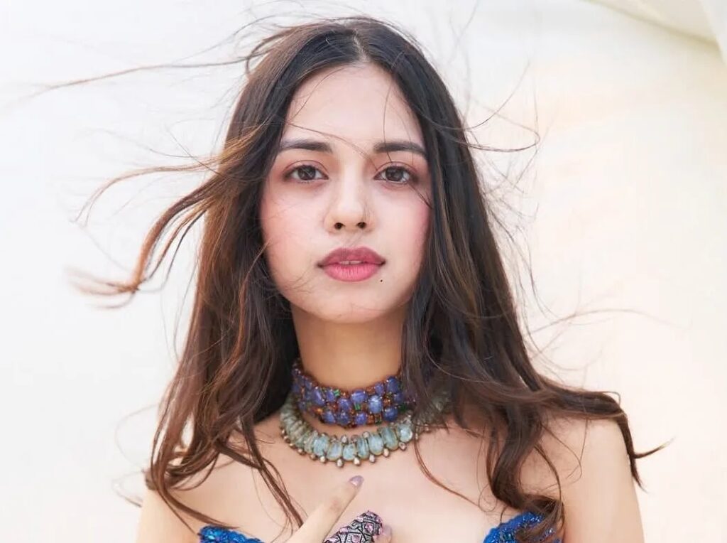 nitanshi goel height
