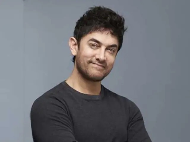 height of aamir khan in feet