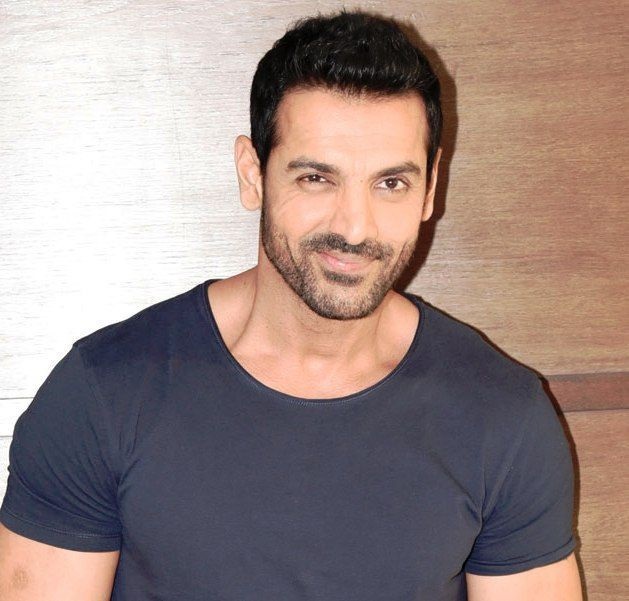 john abraham height