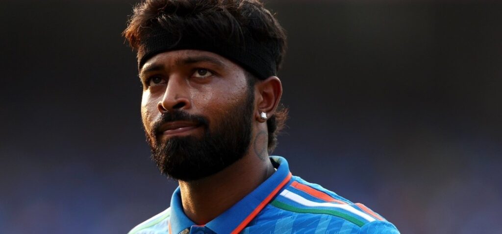 hardik pandya height in feet