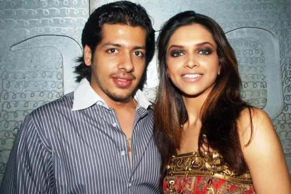 height of deepika padukone in feet