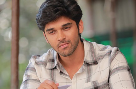 dhruv vikram height