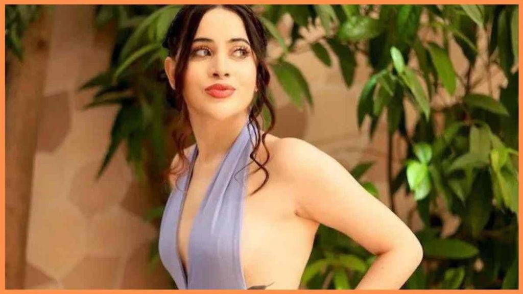 urfi javed height in feet
