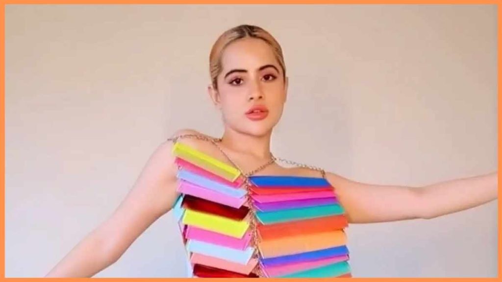 urfi javed height in feet
