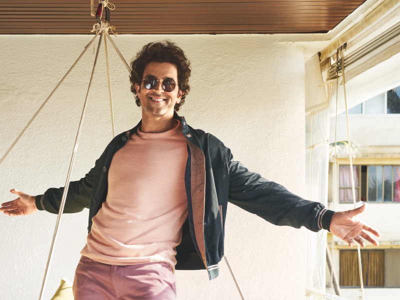 hrithik roshan height in feet